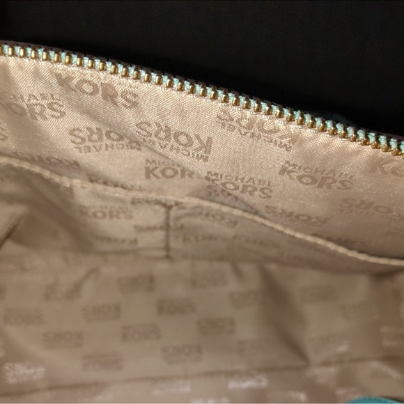 Michael Kors Grayson Bag - Bright Blue Saffiano Leather - Picture 9 of 16